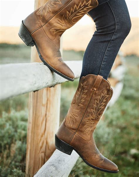 ariat heritage r toe western boot|ariat heritage western boots women.